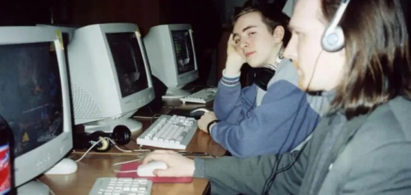 Главные хиты компьютерных клубов двухтысячных. Во что мы играли 20 лет назад? Главные хиты компьютерных клубов двухтысячных. Во что мы играли 20 лет назад?