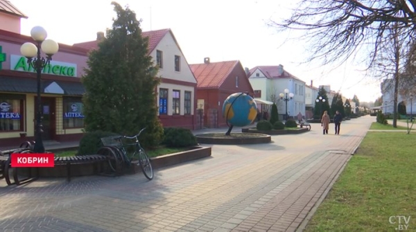 В Кобрине прокладывают турмаршруты с помощью нейросети. Посмотрите, как работает искусственный интеллект