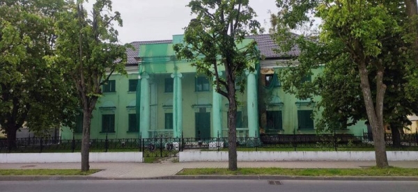 За долги на продажу выставили офис «Динамо-Брест». Этому историческому зданию 100 лет