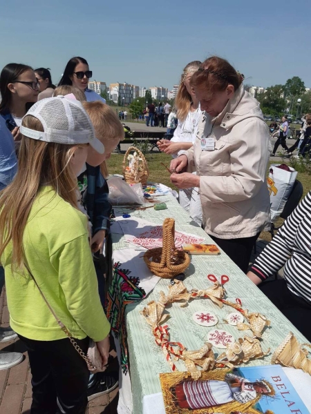 В парке 1000-летия проходит районный праздник «ДетиНового1000-летия»