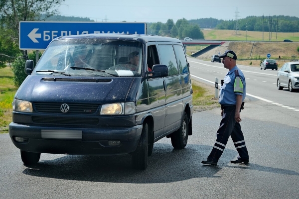 «Плёнку сами мы не снимаем». Инспекторы ГАИ о самых распространённых нарушениях летом
