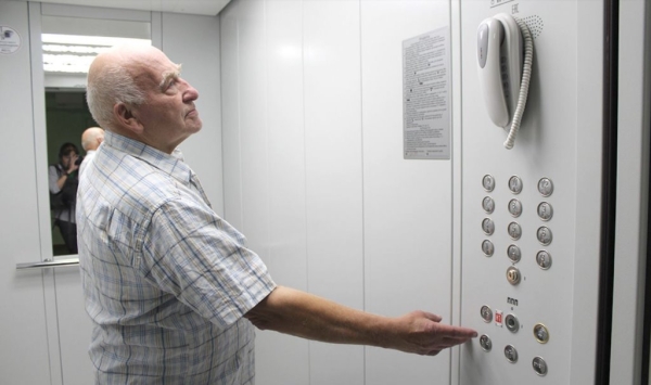 В центральной больнице Пинска несколько дней кипели нешуточные «лифтовые» страсти