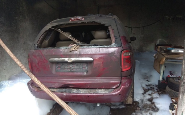 В Барановичах в гараже горел «Крайслер» В Барановичах в гараже горел «Крайслер»