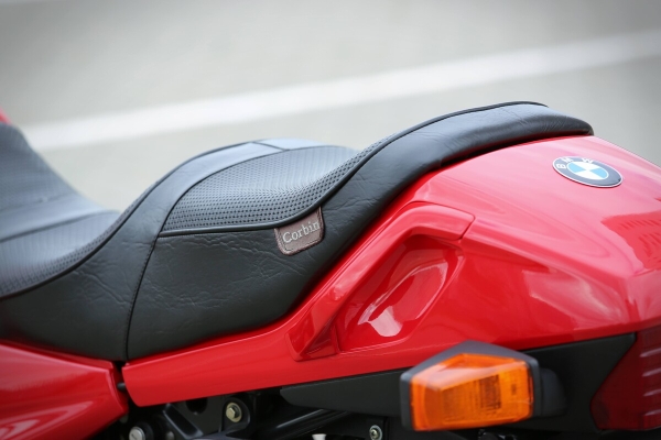 Белорус купил в США 27-летний мотоцикл BMW K1100 RS Белорус купил в США 27-летний мотоцикл BMW K1100 RS