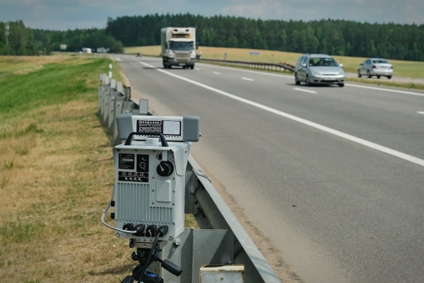 «Плёнку сами мы не снимаем». Инспекторы ГАИ о самых распространённых нарушениях летом