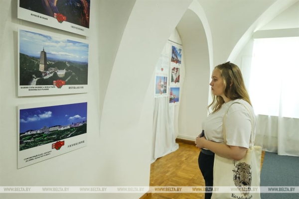 Выставка, посвященная провинции Ляонин, открылась в Художественном музее в Брестской крепости