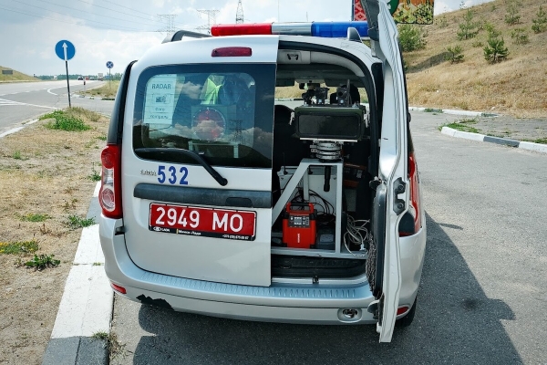 «Плёнку сами мы не снимаем». Инспекторы ГАИ о самых распространённых нарушениях летом