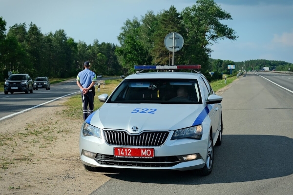 «Плёнку сами мы не снимаем». Инспекторы ГАИ о самых распространённых нарушениях летом