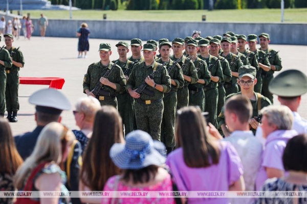Церемония принятия военной присяги состоялась в Брестской крепости Церемония принятия военной присяги состоялась в Брестской крепости
