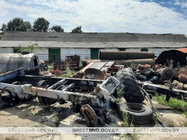В Брестской области мужчина хранил 3400 кг металлолома в нарушение установленного порядка сбора