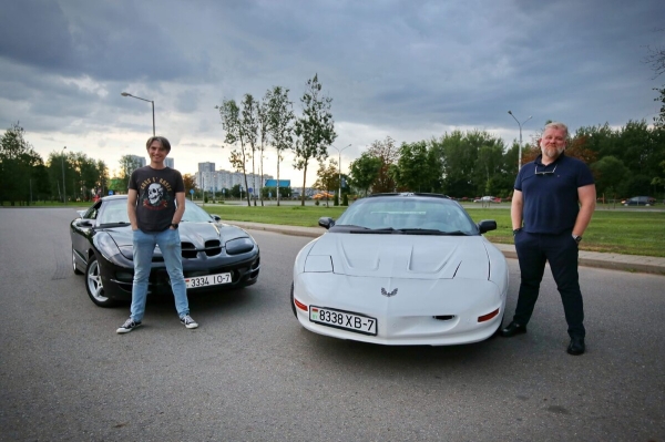 Показываем два редких Pontiac Firebird, которые есть в Беларуси