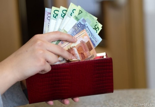 В Ивацевичском районе частное предприятие задолжало работникам 22 000 рублей