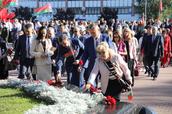 День народного единства празднуют в Бресте