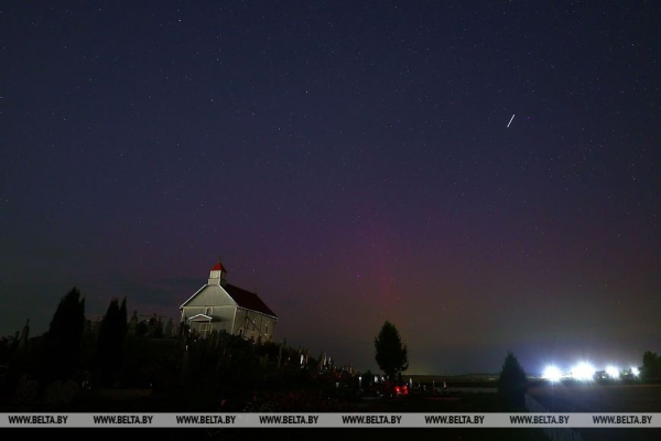 Северное сияние можно было наблюдать в Беларуси. Фотофакт Северное сияние можно было наблюдать в Беларуси. Фотофакт