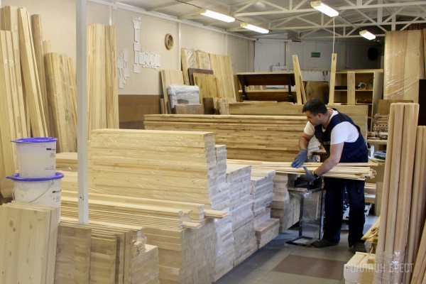 Купить мебельный щит из натурального дерева в Бресте, в магазине «Деревяшка». Сосна, ясень, дуб, береза, ольха Купить мебельный щит из натурального дерева в Бресте, в магазине «Деревяшка». Сосна, ясень, дуб, береза, ольха