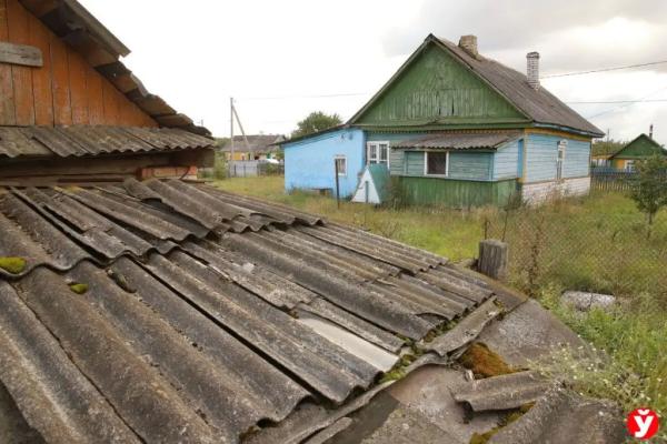В три года весил 7 кг и спал в углу, как собака. Стали известны подробности о семье, в которой родители убили своего сына в Слуцке