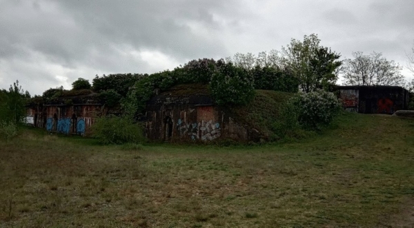 В Бресте снова продают оборонительную казарму. За сколько?