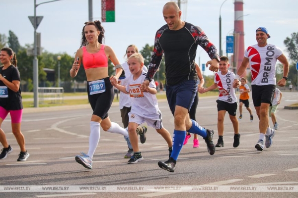 Около 500 взрослых и детей вышли на старт Берестейского забега Около 500 взрослых и детей вышли на старт Берестейского забега