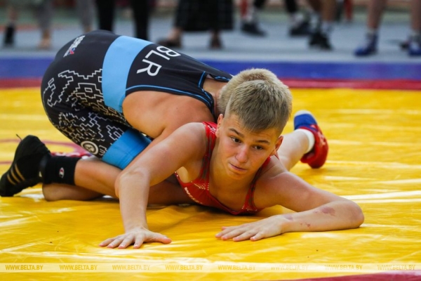 Более 100 юных борцов стали участниками отборочного этапа «Лиги храбрых» в Бресте