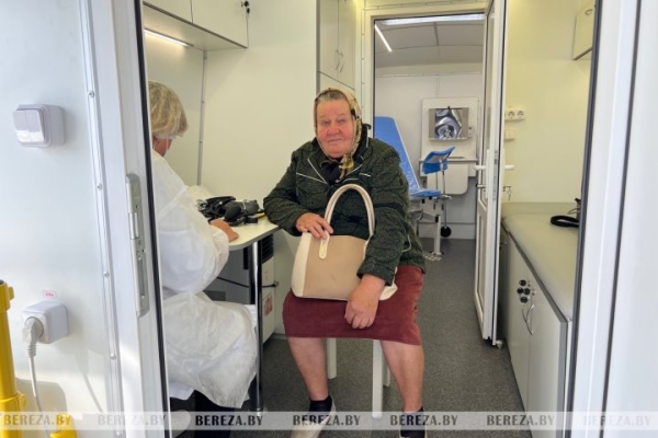 В Березовском районе приступил к работе передвижной ФАП В Березовском районе приступил к работе передвижной ФАП