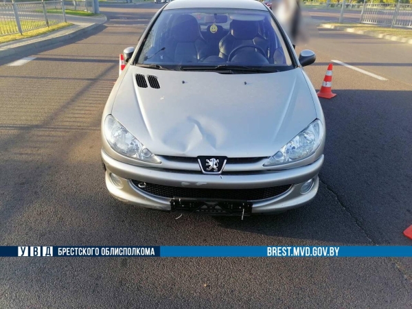 В Бресте сбили пьяного пешехода на электросамокате