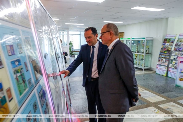 Коллекции из семи стран представлены в Бресте на филателистической выставке для детей и молодежи Коллекции из семи стран представлены в Бресте на филателистической выставке для детей и молодежи