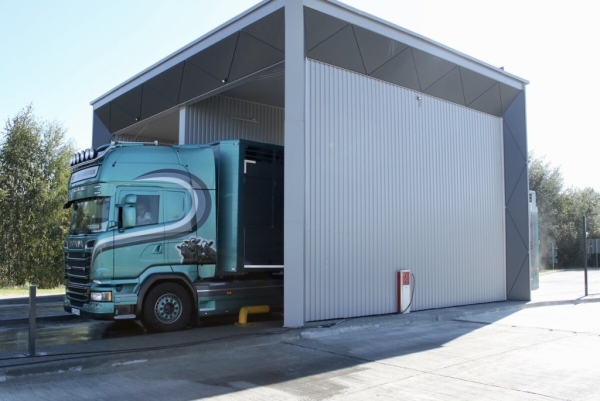 Что говорят водители об обязательной дезинфекции транспорта на границе