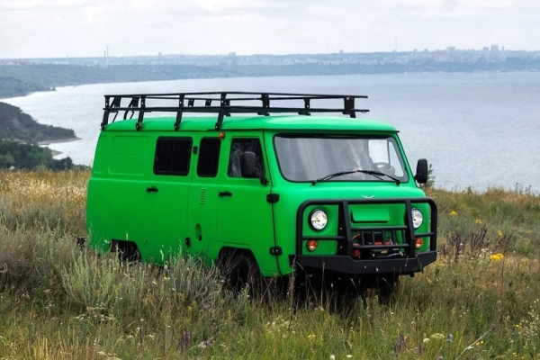 УАЗ запустил в производство юбилейную версию «буханки»