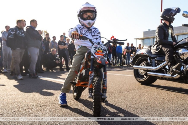 В Бресте состоялось закрытие мотосезона-2023. Фоторепортаж