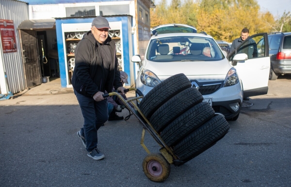 «От 50 долларов за комплект». Изучили шинный рынок в Польше и Литве «От 50 долларов за комплект». Изучили шинный рынок в Польше и Литве