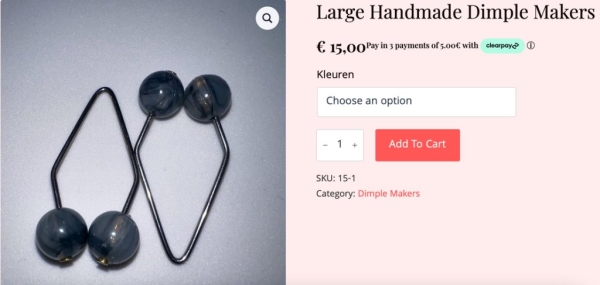 В TikTok учат делать милые ямочки на щеках. Правда, можно остаться с парализованным лицом