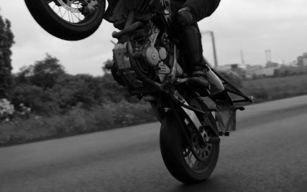 Байкер установил скоростной антирекорд сентября на Гродненщине. Сколько показал спидометр? Байкер установил скоростной антирекорд сентября на Гродненщине. Сколько показал спидометр?