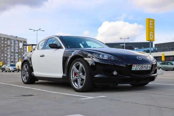 Была полицейской – сейчас немного Opel. Mazda RX-8 и ее необычная история