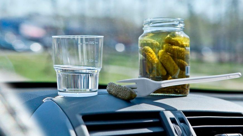 Пьяный таксист перевозил пассажиров в Горках
Пьяный таксист перевозил пассажиров в Горках