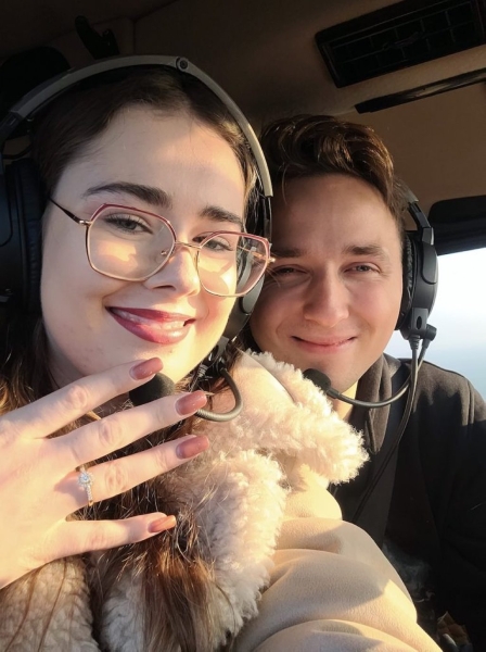 Парень в Польше устроил незабываемое предложение, впечатлив свою возлюбленную креативным способом Парень в Польше устроил незабываемое предложение, впечатлив свою возлюбленную креативным способом