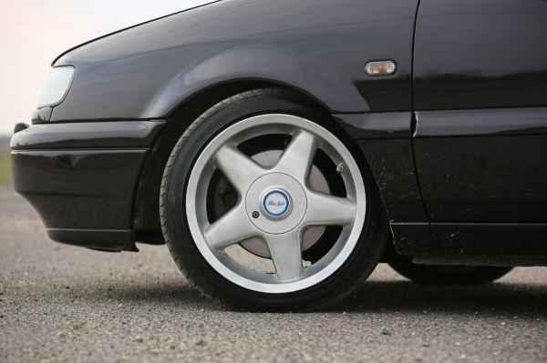 «Покраска обошлась в $3 200». В Беларуси нашли редкий VW Passat VR6 (B4)