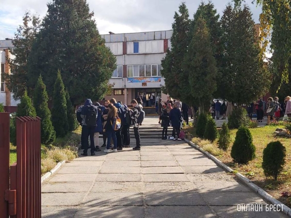 В МВД Беларуси сказали, что подростки чаще всего крадут друг у друга