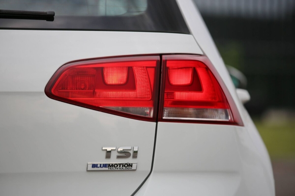 Белорус купил «непроходной» VW Golf, но выставил его на продажу. Чем не понравился 1,2-литровый хетчбэк? Белорус купил «непроходной» VW Golf, но выставил его на продажу. Чем не понравился 1,2-литровый хетчбэк?