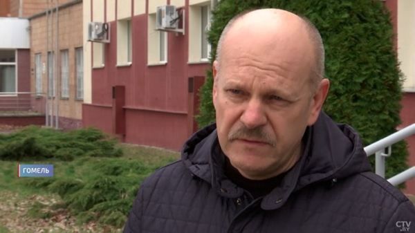 Семья из Гомеля теперь живёт на острове. Как белорусы справляются с крупнейшими паводками?