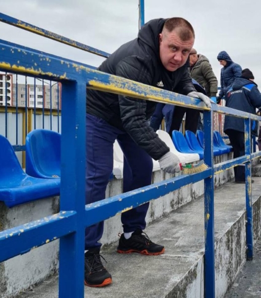 В Бресте к началу футбольного сезона обновился стадион «Юность»