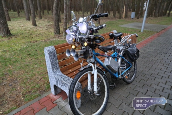 Брестчанин собрал необычный электровелосипед. Немцы оценили его в 4 тыс. евро Брестчанин собрал необычный электровелосипед. Немцы оценили его в 4 тыс. евро