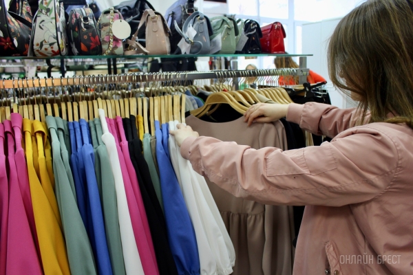 Вот что значит красивый шопинг! Большой фотообзор женской одежды «Mona Collection» в брестском ТЦ «Галерея Гранд»