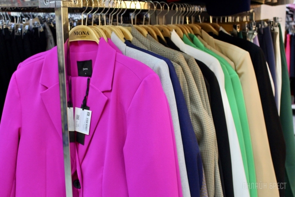 Вот что значит красивый шопинг! Большой фотообзор женской одежды «Mona Collection» в брестском ТЦ «Галерея Гранд»